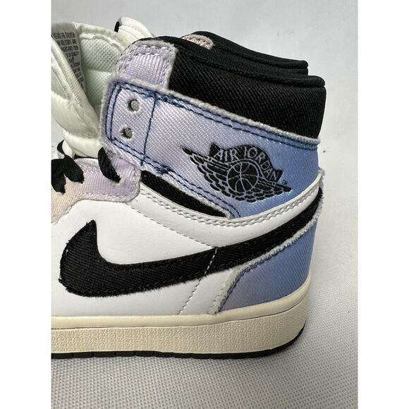 Air Jordan 1 Retro High OG SKYLINE Size 5.5 DX0054-805 - Picture 4 of 10